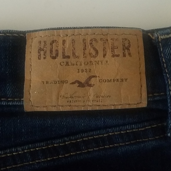 Hollister jean shorts - Picture 4 of 4